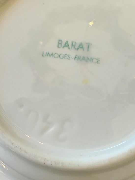 Vintage Limoges, Anchor Hocking Milk Glass & Porcelain Ashtray Bundle - Picture 14 of 16